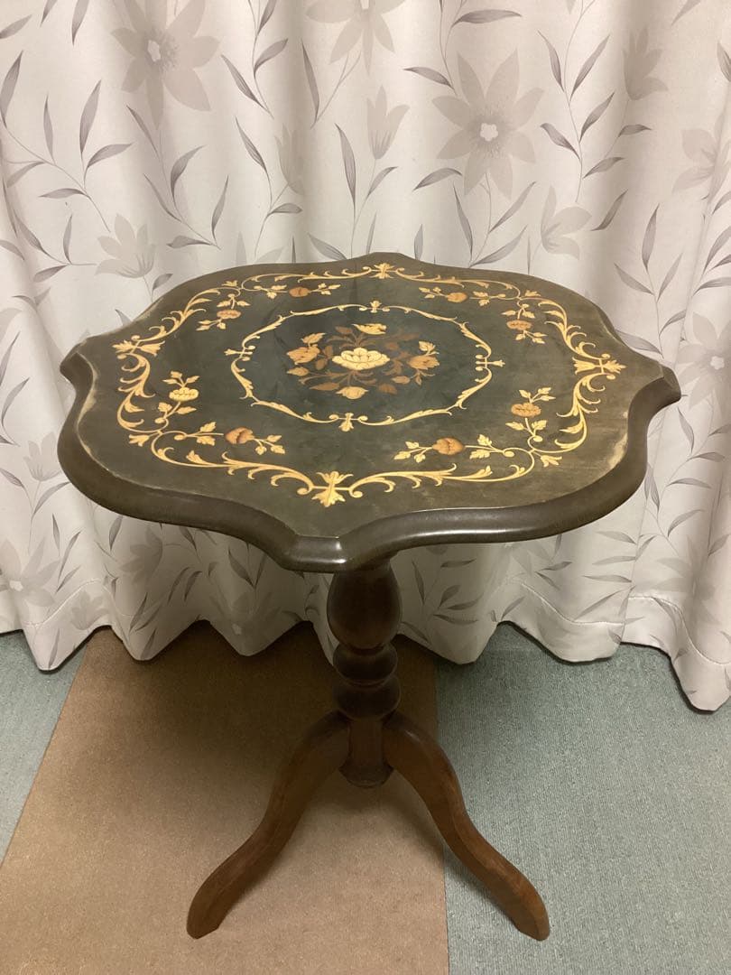 古家具　イタリア製　ドマン　Demain 象嵌　サイドテーブル