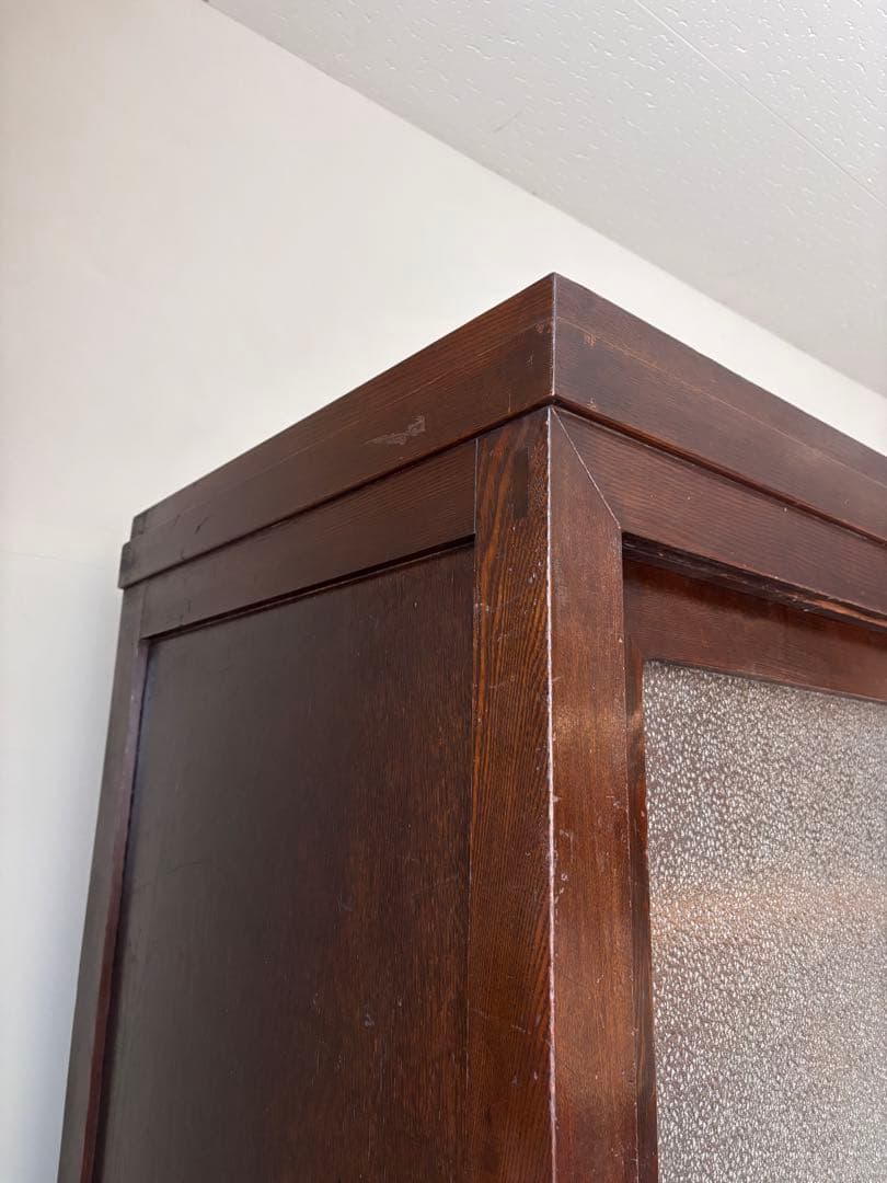 古い水屋箪笥　食器棚　ガラス棚　本棚　ガラスケース　木製箪笥 和家具　天然木