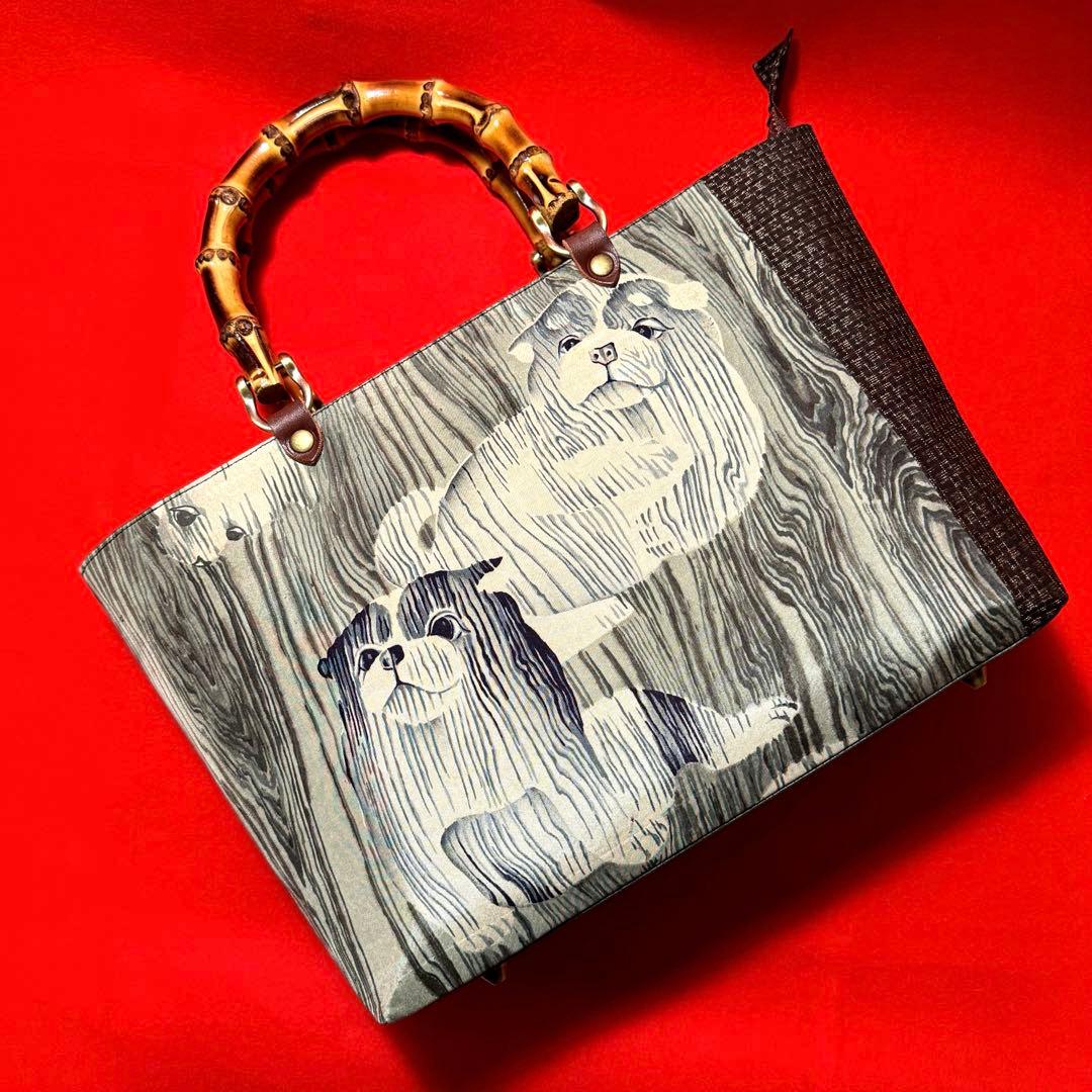 【アンティーク　犬と紬】バンブーバッグ　アンティーク着物　リメイクバッグ