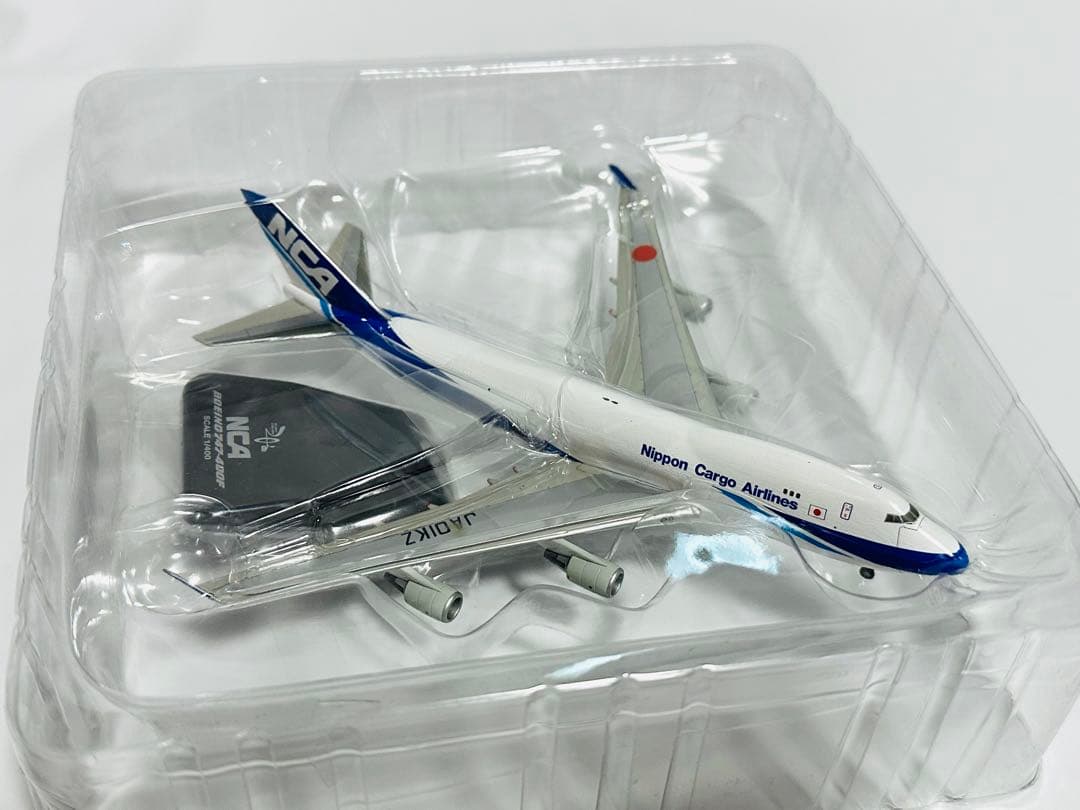 全日空商事 1/400 NCA 20周年記念 747-400F