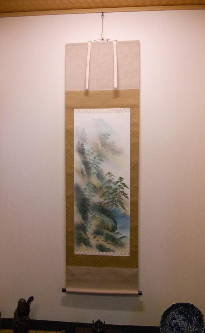 掛け軸 仙水 彩色山水 絹本 希少 軸装 茶道具 掛軸 美品 です。
