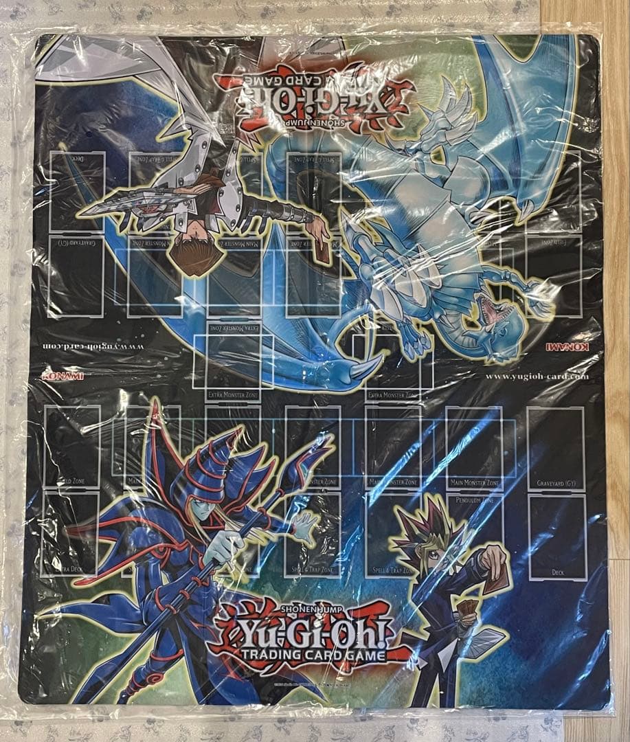 希少 新品未開封 遊戯 海馬 青眼の白龍 プレイマット 遊戯王