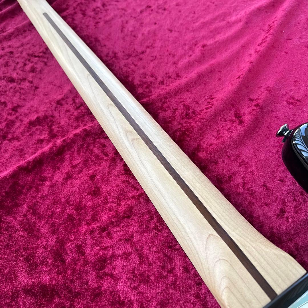 美品 メンテ済 Squier Standard PRECISION BASS