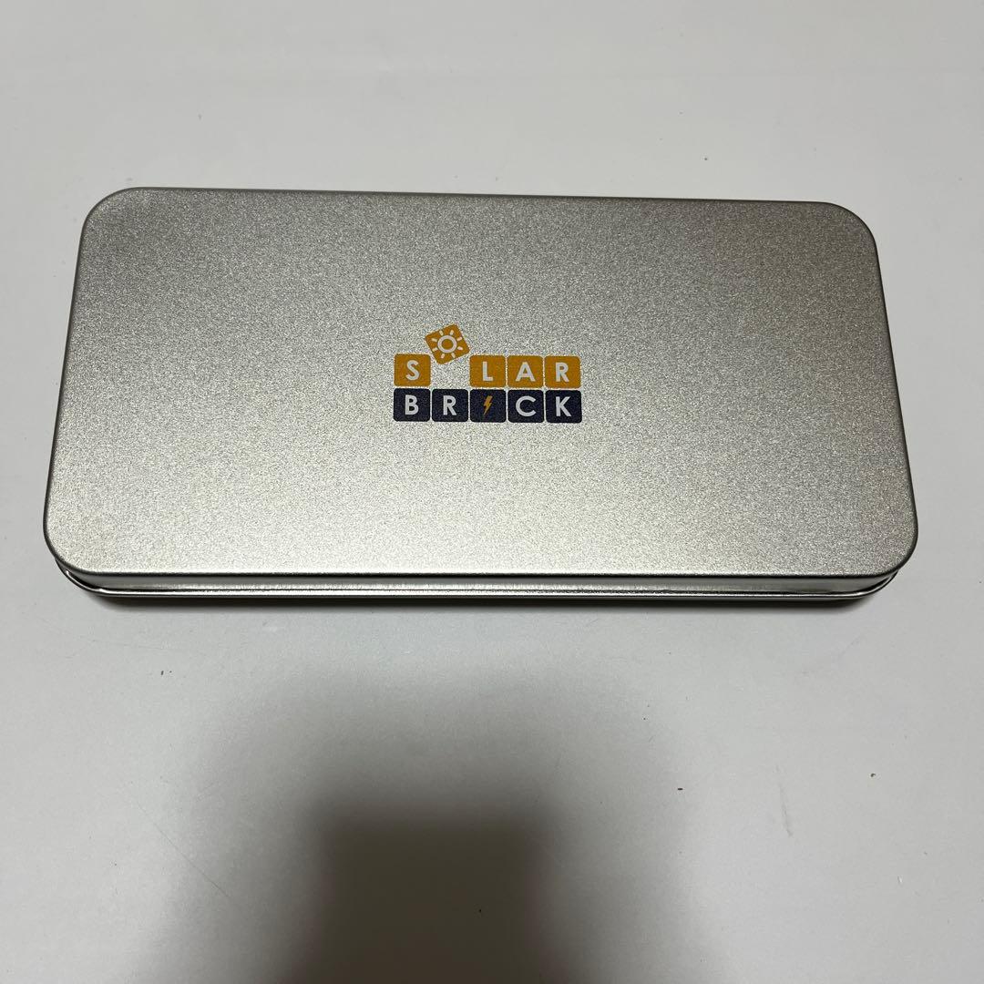 SOLAR BRICK コンビナブルソーラーチャージャー