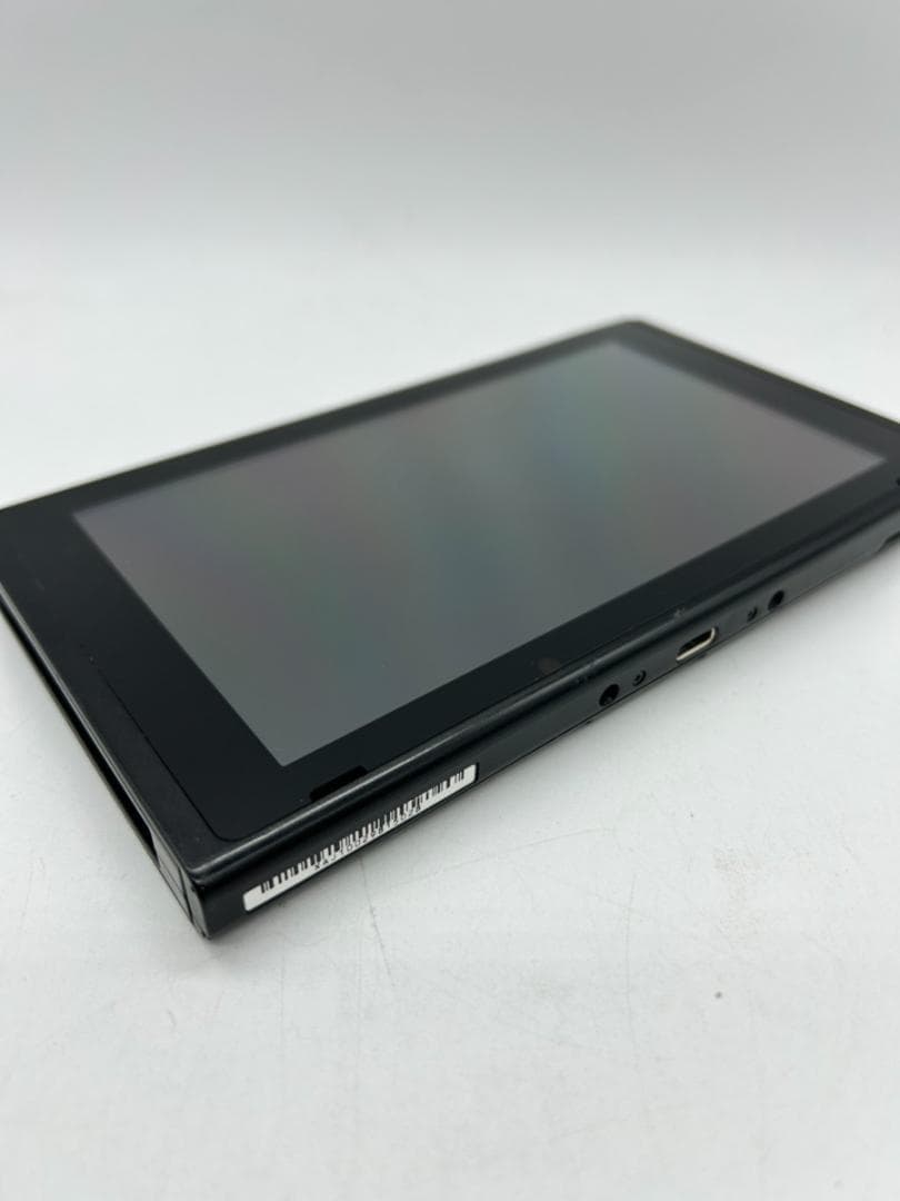 NintendoSwitch スイッチ　本体のみ　動作良好　2018年製3