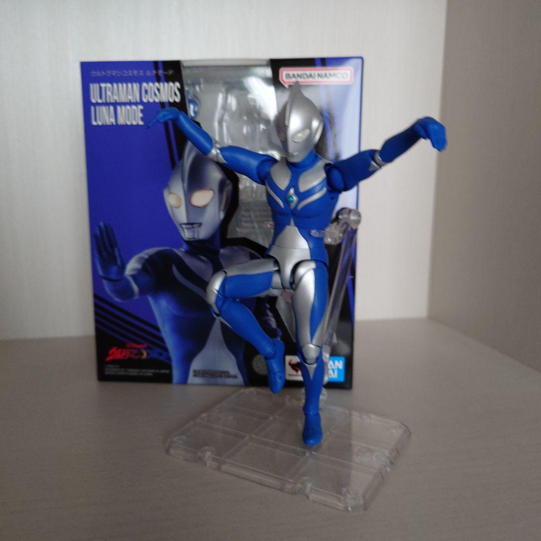 S.H.Figuarts ウルトラマンコスモス ルナモード