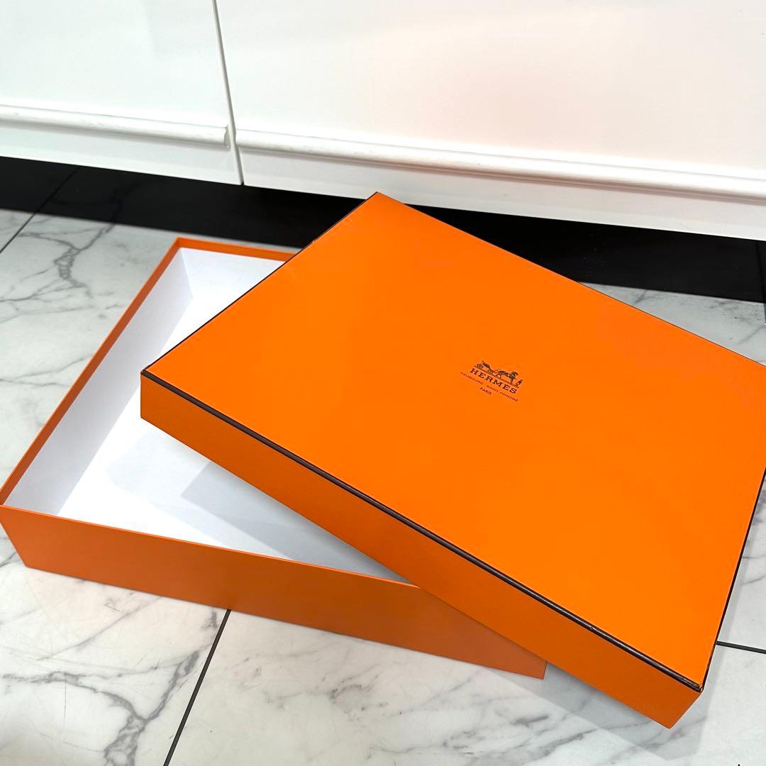 HERMES　エルメス　オレンジ　空箱　長方形