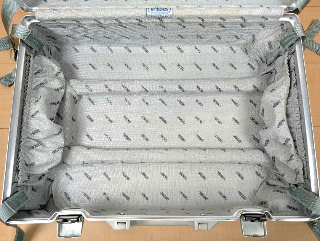 ​【希少/廃盤】RIMOWA リモワ オーパル 32L 2輪 947.52