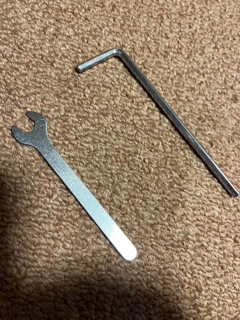 最終値下げバウヒュッテゲーミングデスク「Bauhutte BHD-1200M」