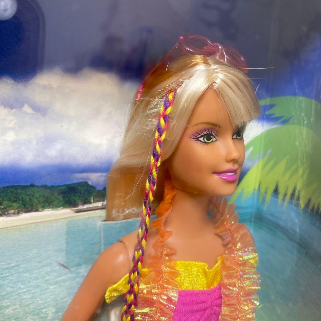 バービー人形、ピーチカール