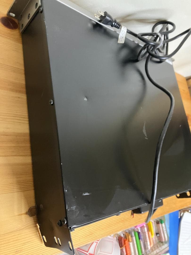 YAMAHA P1000S プロ用パワーアンプ