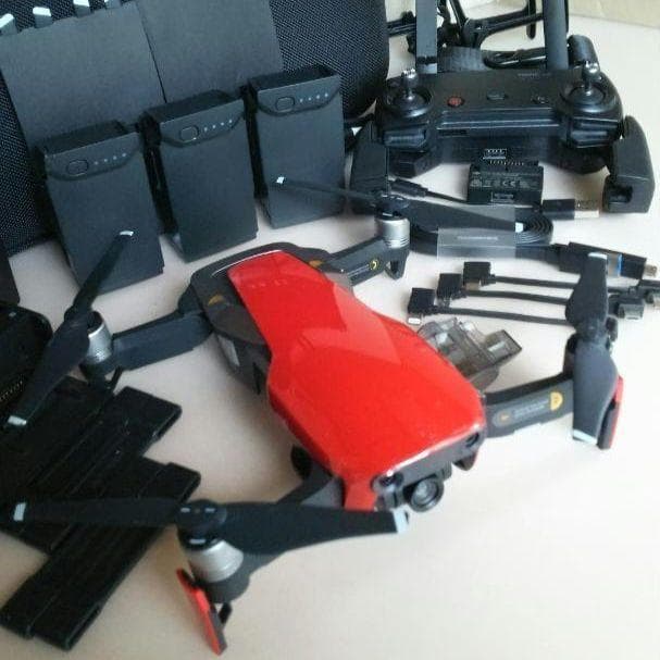 ドローン DJI MAVIC AIR （赤） 専用ケース セット