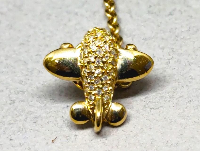 Burberrys　バーバリー　くま　ベア　飛行機　ピンバッジ　40371