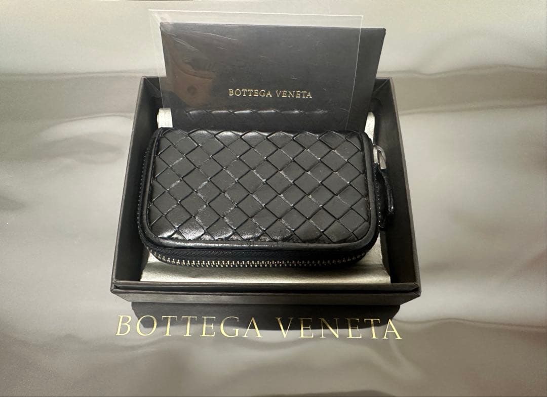 【付属品付】ボッテガヴェネタ イントレチャートケース/カーフ/黒/2️⃣✨✨