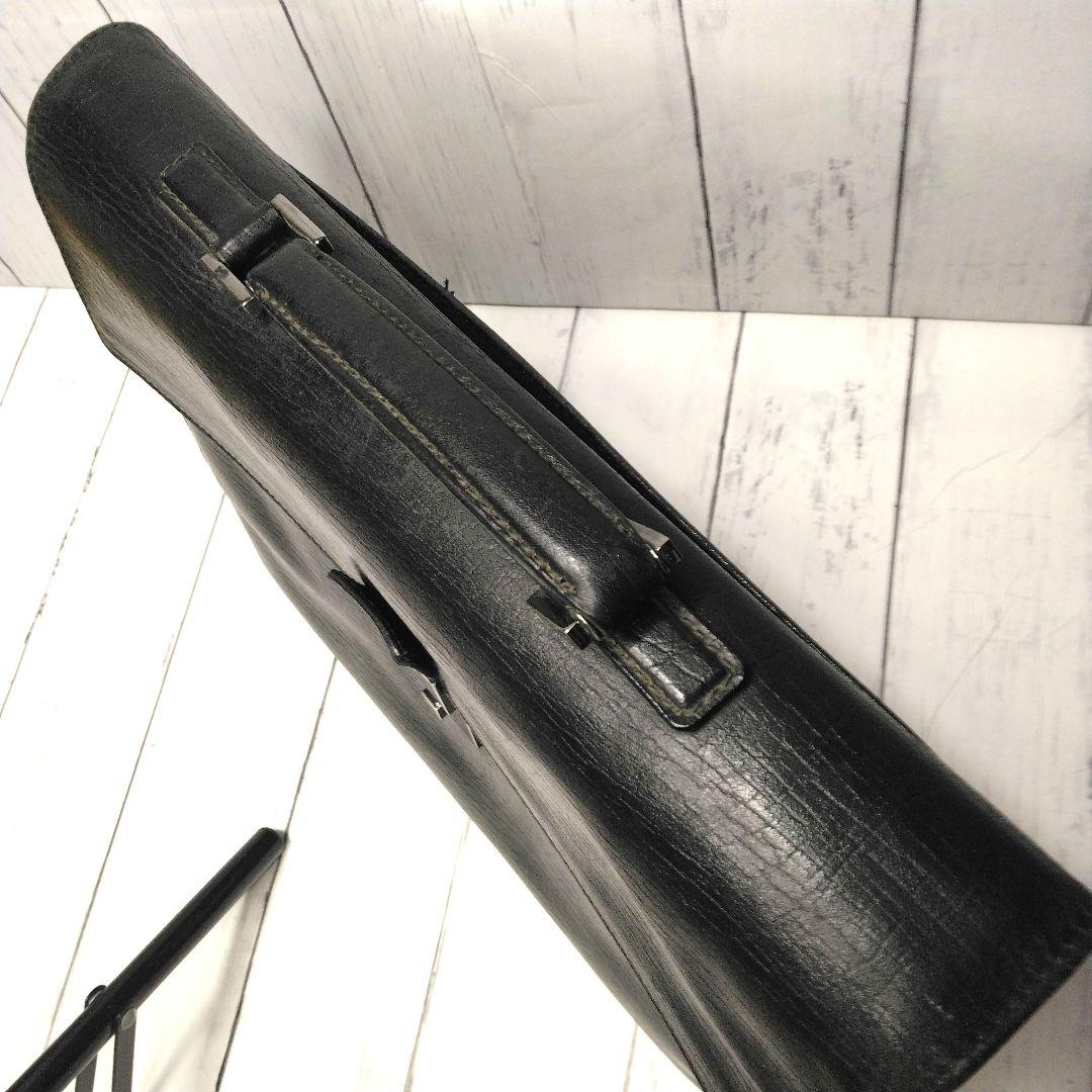 GUCCI ビジネスバッグ　ブリーフケース　A4可　ナンバー錠　シルバー金具