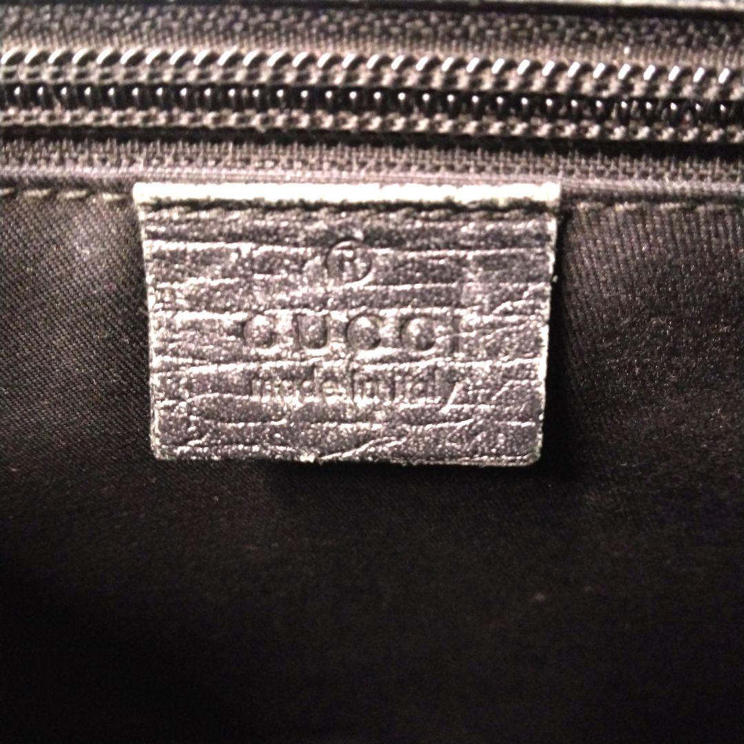 GUCCI ビジネスバッグ　ブリーフケース　A4可　ナンバー錠　シルバー金具