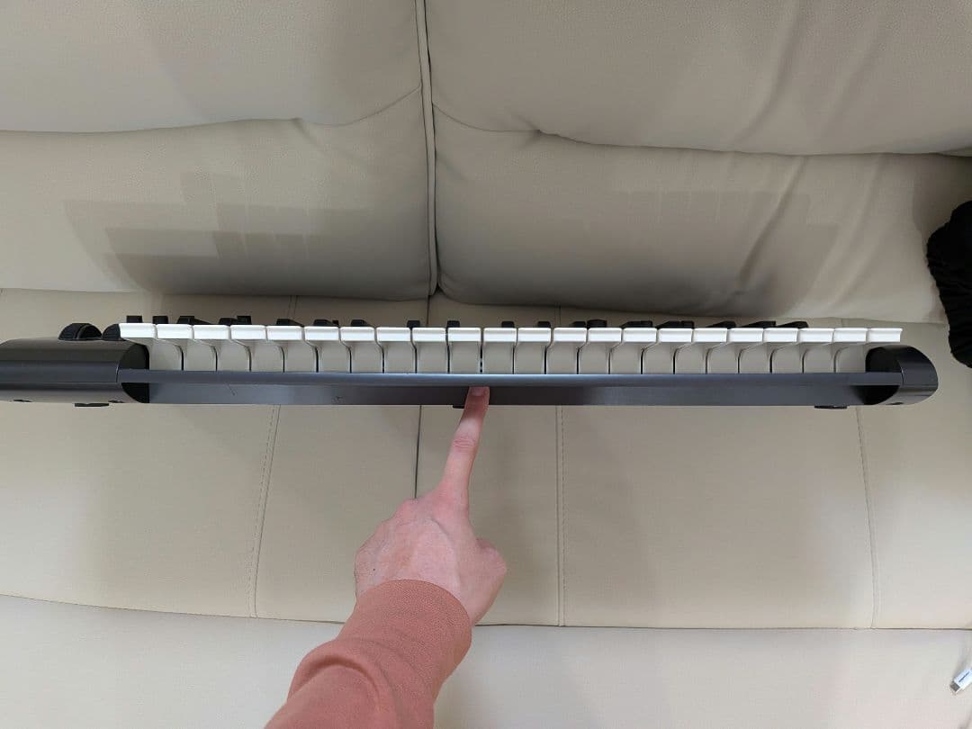 【希少】【現在製造中止】KORG R3 シンセサイザー キーボード