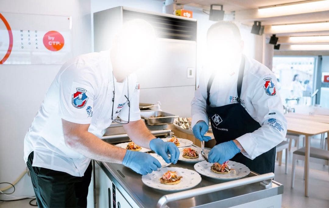 ★ 非売品 ★【大阪・関西万博2025】チェコパビリオン シェフジャケット 半袖