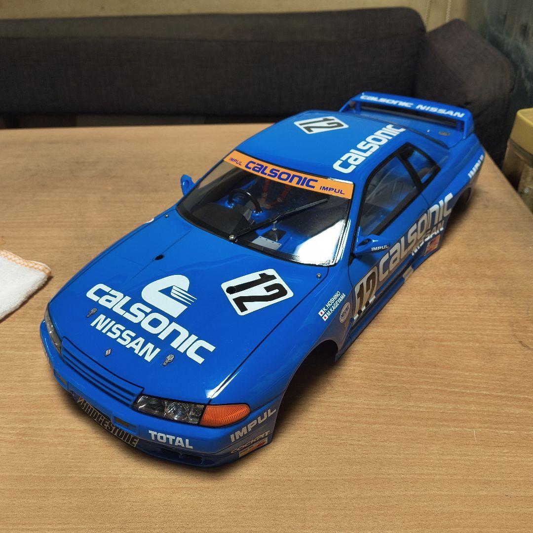 タミヤ　スカイラインボディ（ホイール、タイヤ、LED付き）のみ