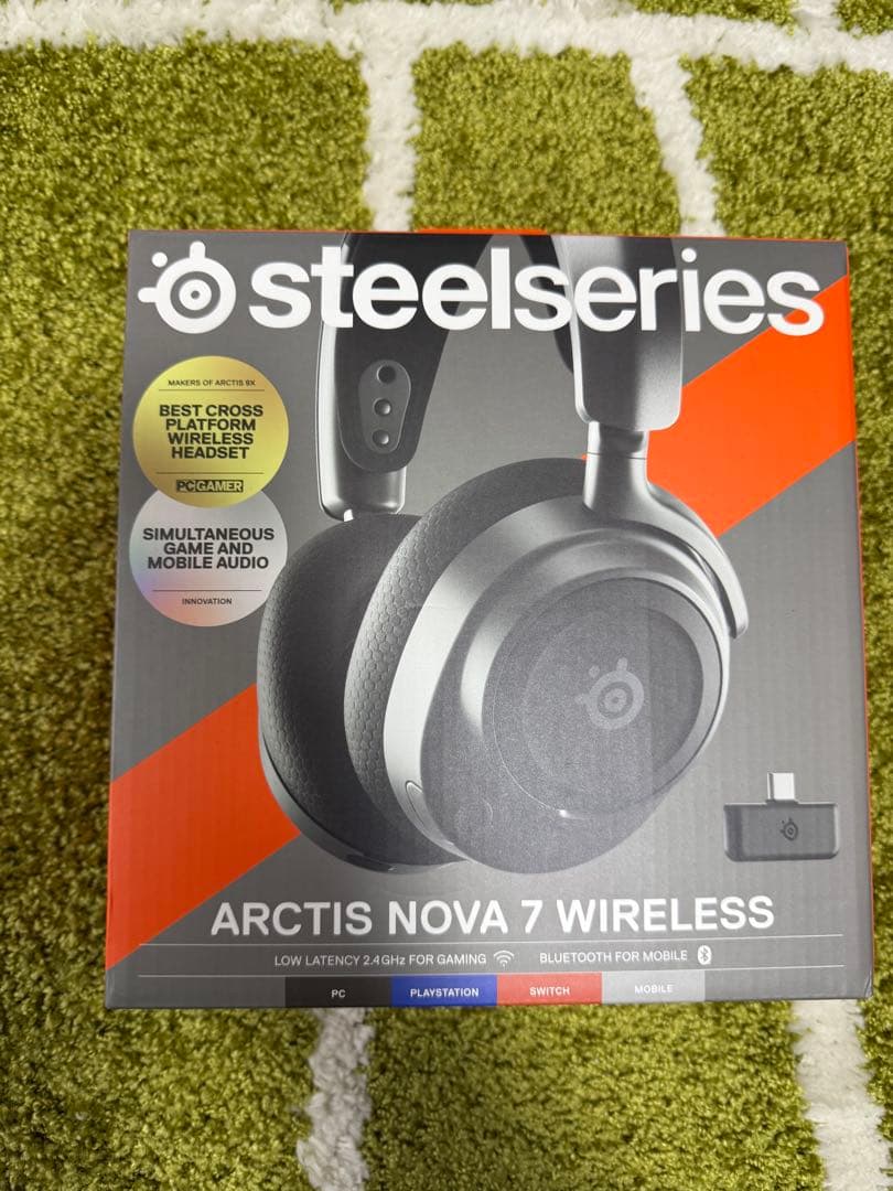 ヘッドホン SteelSeries Arctis Nova 7 Wireless