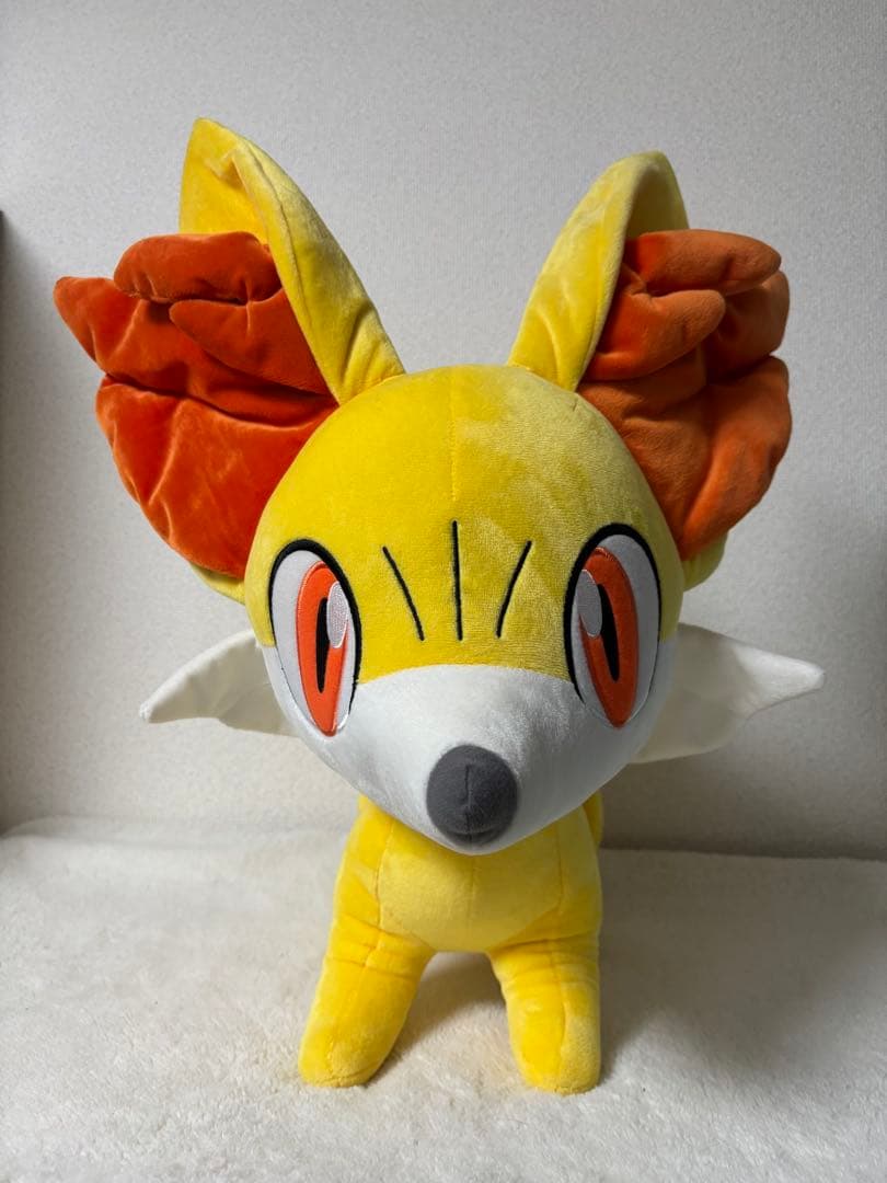 【タグ付き】ポケモンセンター限定　フォッコ　等身大　ぬいぐるみ