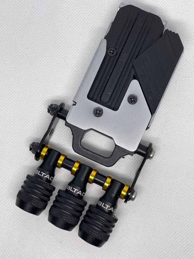 ダブルタクトプレート　ビットホルダー4P ニックス風チェーン(オールブラック)