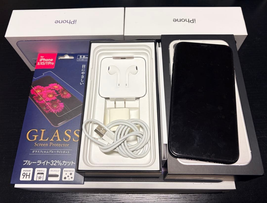 【新品電池＆新品画面】iPhone 11 Pro 256GB SIMフリー