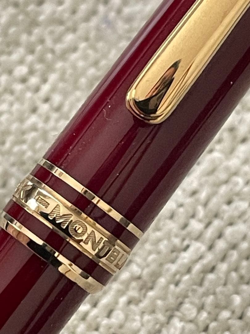 ボルドー◾️モンブラン144万年筆◾️マイスターシュテュック クラシック コンバータ