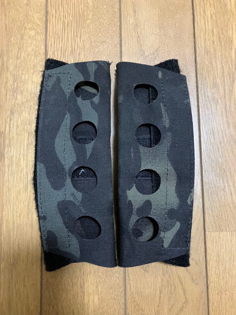 【実物】FERRO CONCEPTS 迷彩ショルダーパッド