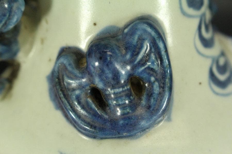 中国美術 青花 龍巻 仙人紋 瓶 高23.5cm(LC139)