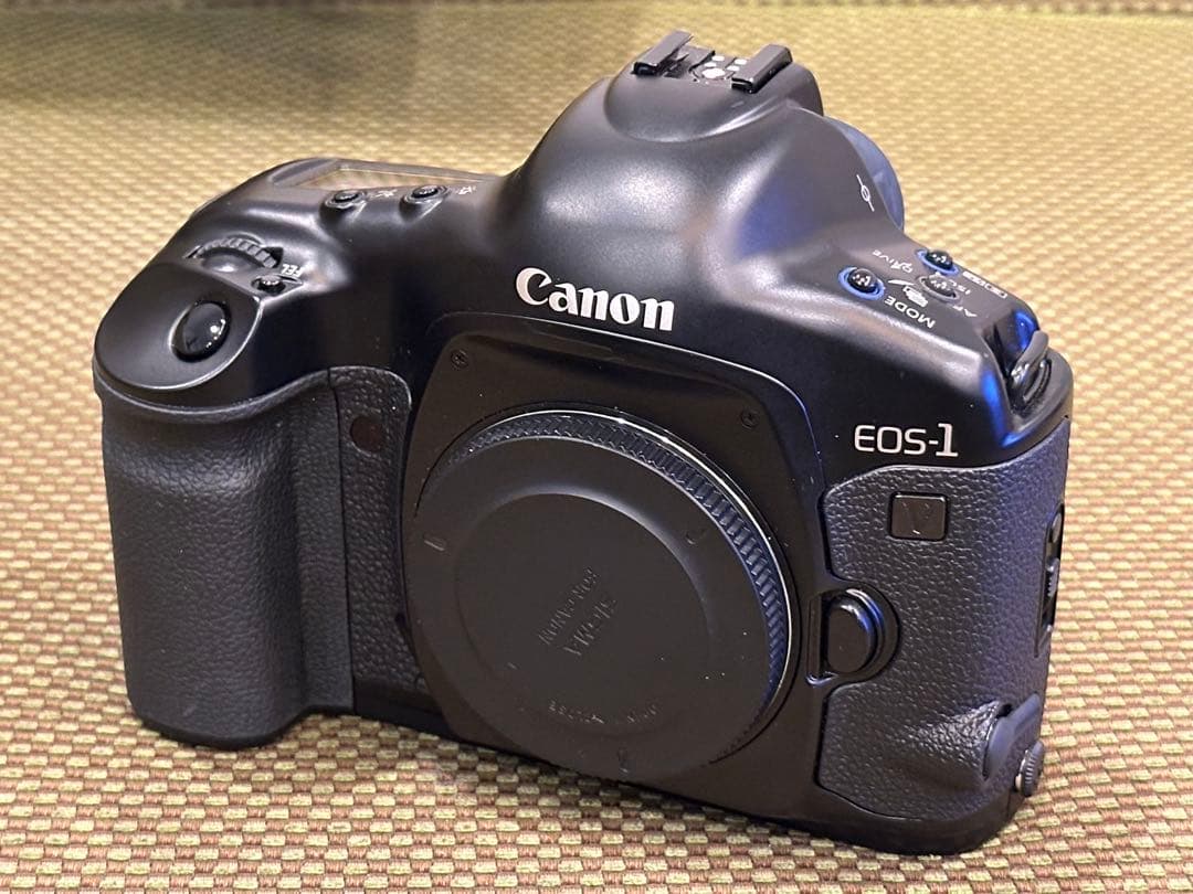 Canon EOS-1V フィルム一眼レフカメラ