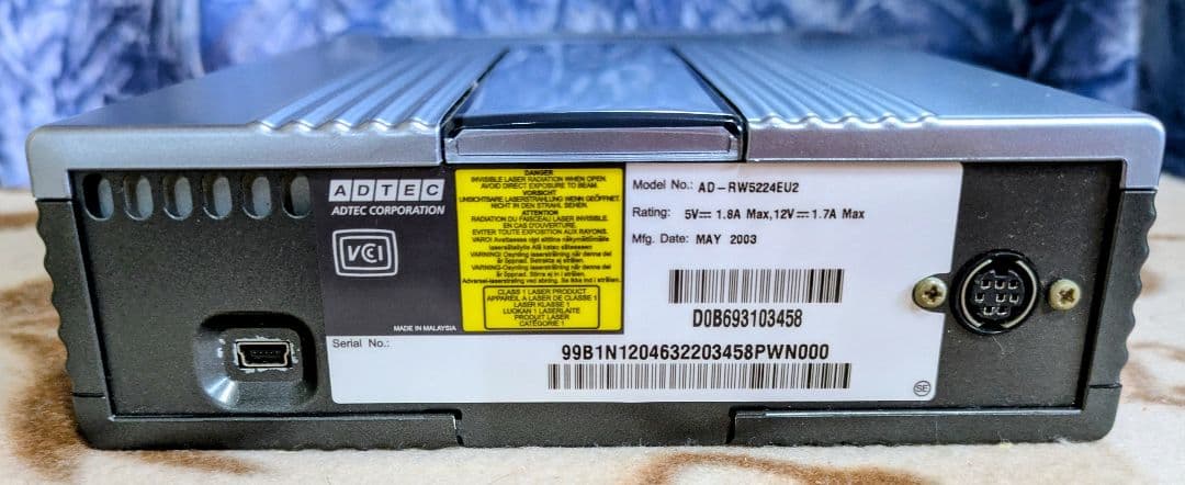 ADTEC 52倍速CD−R/RWドライブAD−RW5224EU2　レトロ