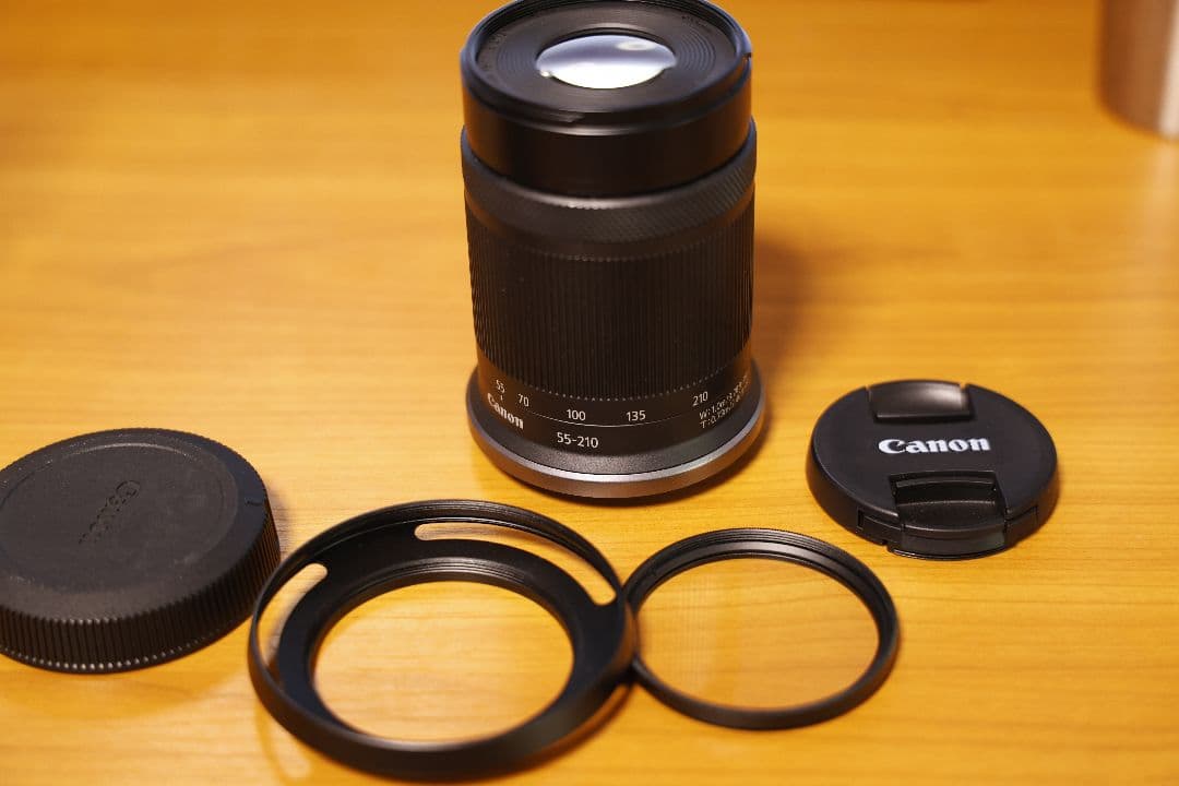 RFレンズ55-210mm f5-7.1 IS STM+保護フィルター、フード