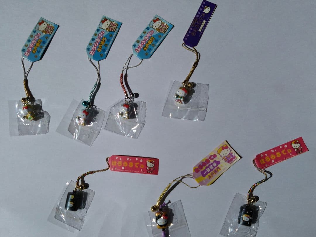 合馬公式アカウント1 激レア　ハローキティ根付　まとめ売り　141個