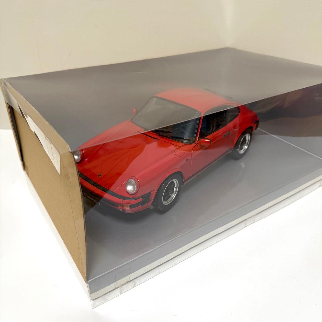 1/12 ポルシェ　911　カレラ　 3.2 クーペ　レッド　ドア開閉