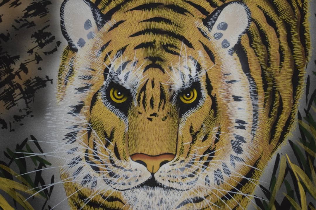 真作/壽山/寿山/猛虎図/桐共箱付/布袋屋掛軸HH-447