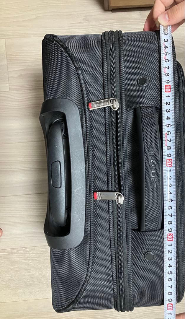 値下　Samsonite サムソナイトキャリーケース 黒 機内持ち込み　4輪