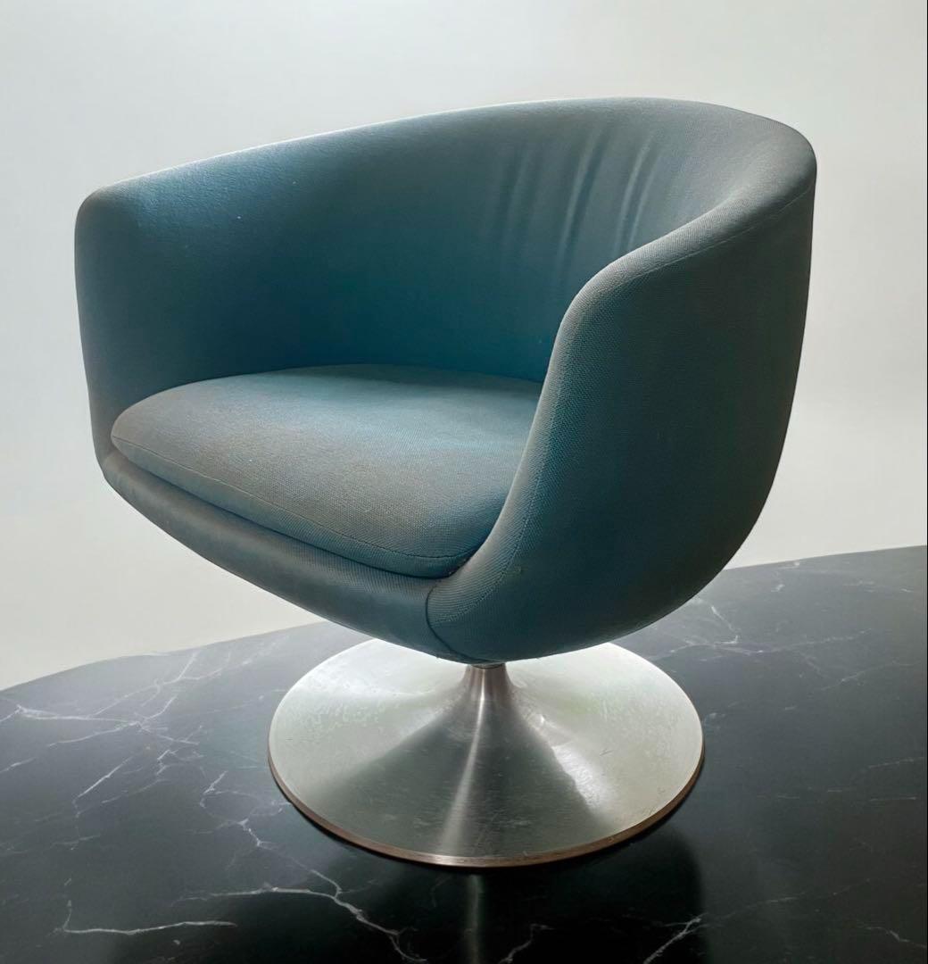 ミッドセンチュリー　昭和レトロ★イトーキのラウンジチェア　美しい曲線的なフォルム