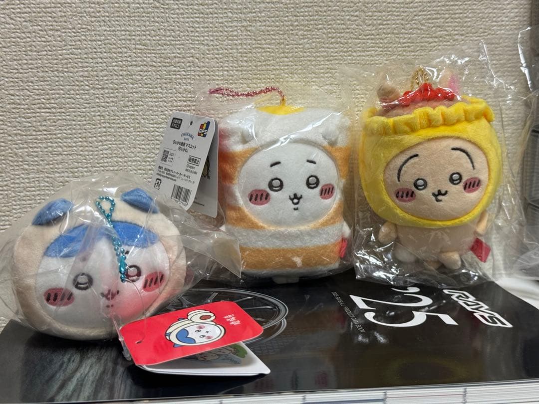 ちいかわ　飲茶 香港限定 うさぎ ハ チワレ ちいかわ　マスコット　セット