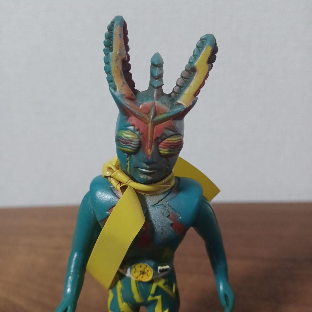 当時もの　ポピー製「イナズマン」オリジナルマフラー付き希少ソフビフィギュア