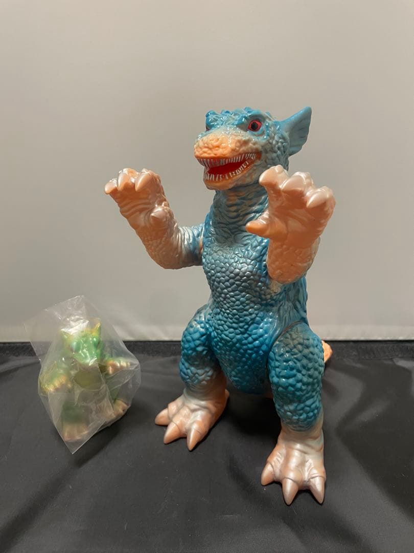 M1号 CLUB DAIKAIJU ゴルゴ