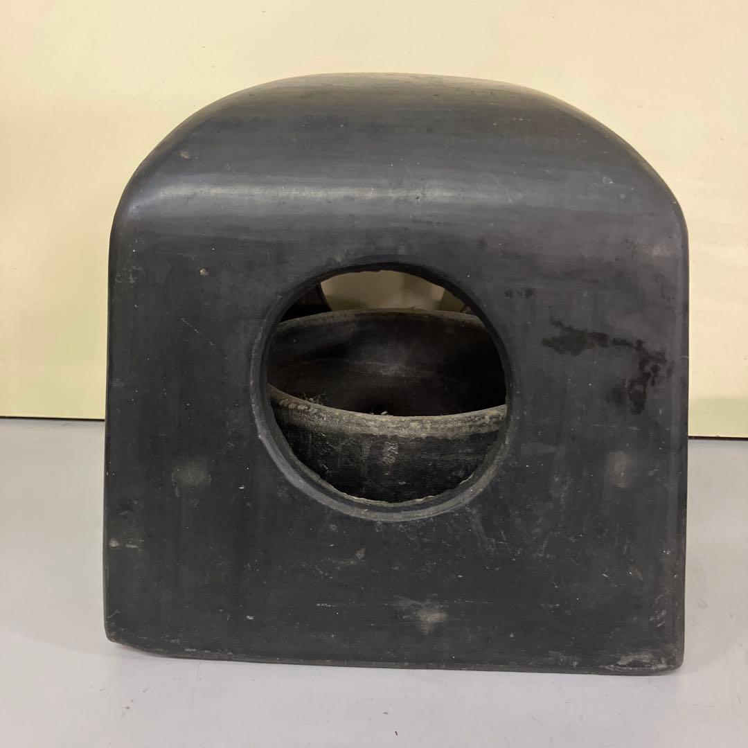 A-壁 昭和レトロ 古民具 古道具 時代物 猫火鉢 陶器製 黒 火鉢 火鉢