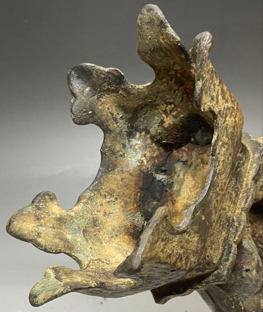 自在菩薩坐像　六手観音像　鉄製　C3120