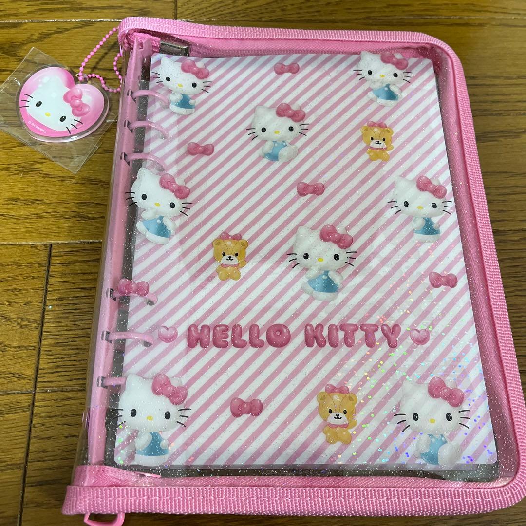 新品未使用　キティちゃん クリア バインダー サンリオ ハローキティ 6穴