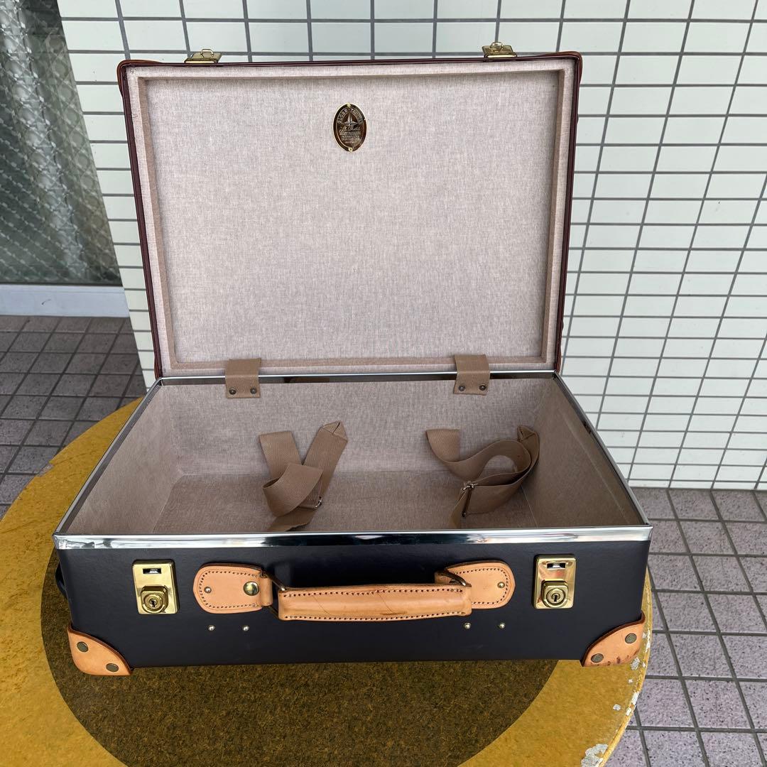 グローブトロッターのサファリキャリーバッグ