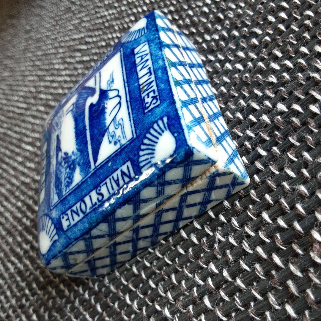 古い陶磁器小箱/幕末明治化粧香水瓶/日本富士山水画小物道具入/里帰り鼻煙壺根付