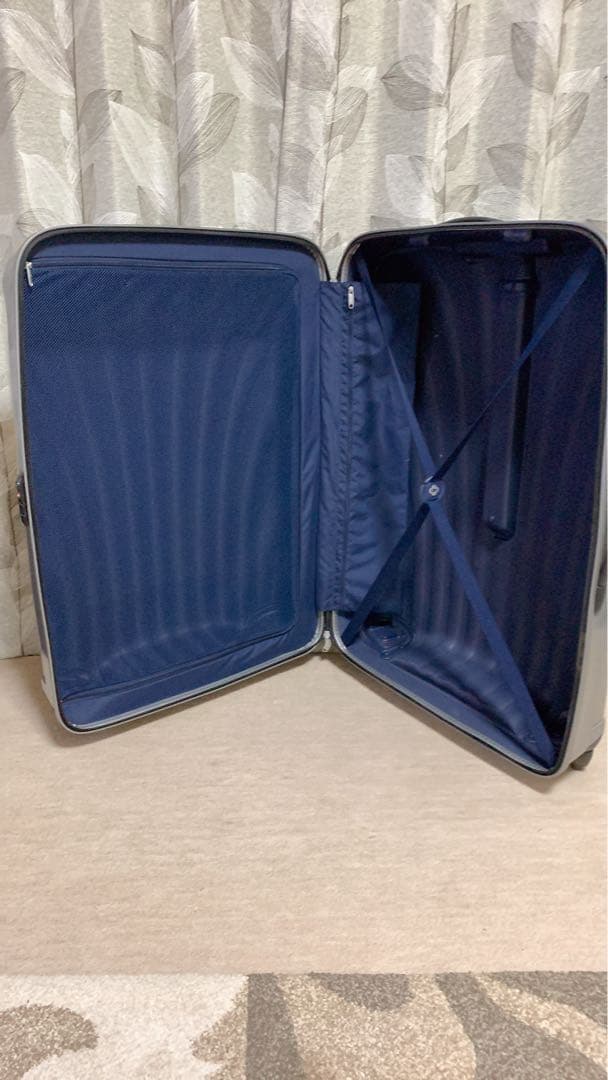 samsonite スーツケー スグレー 大容量軽量 4輪TSAロック