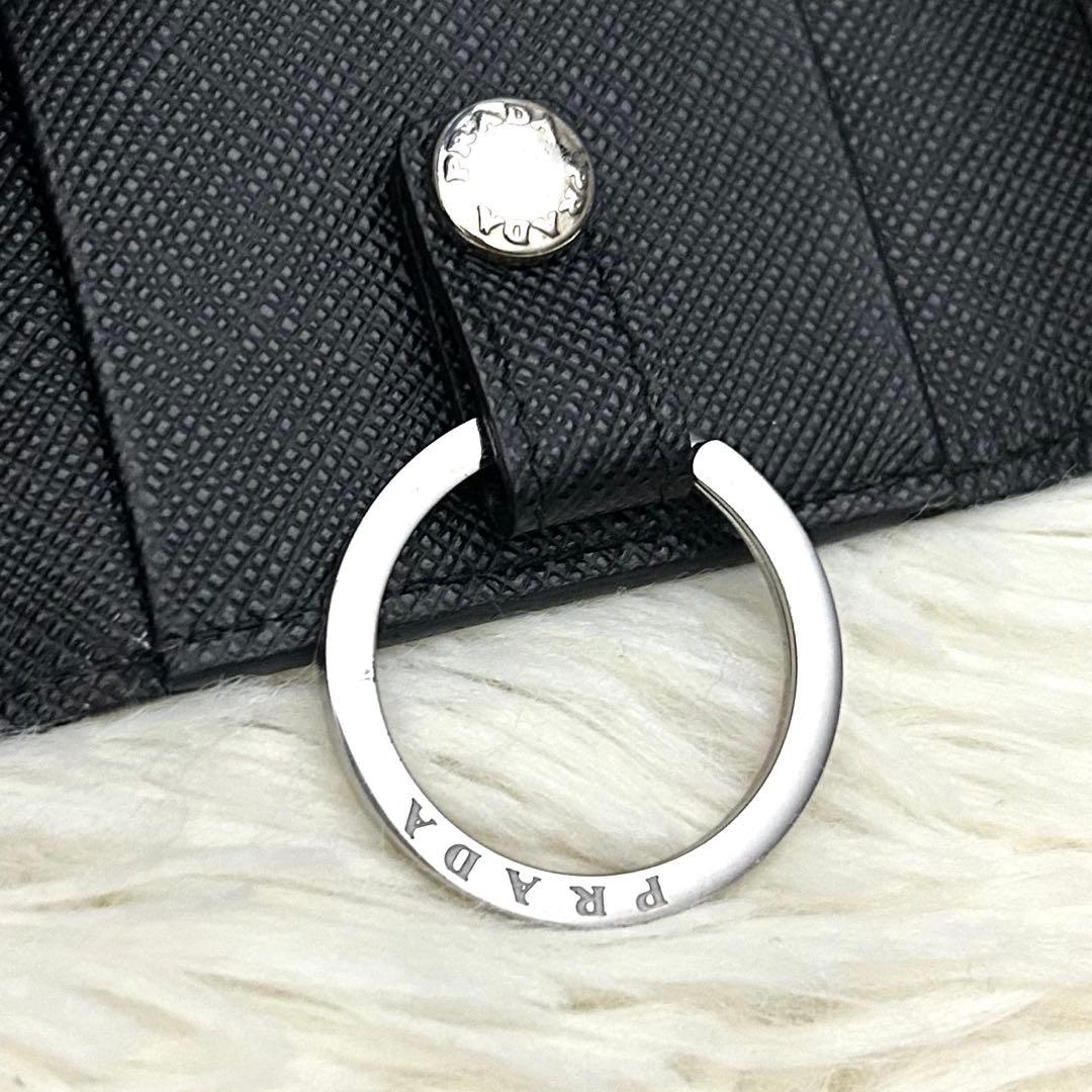 【美品】PRADA プラダ サフィアーノレザー 6連キーケース 鍵入れ ブラック