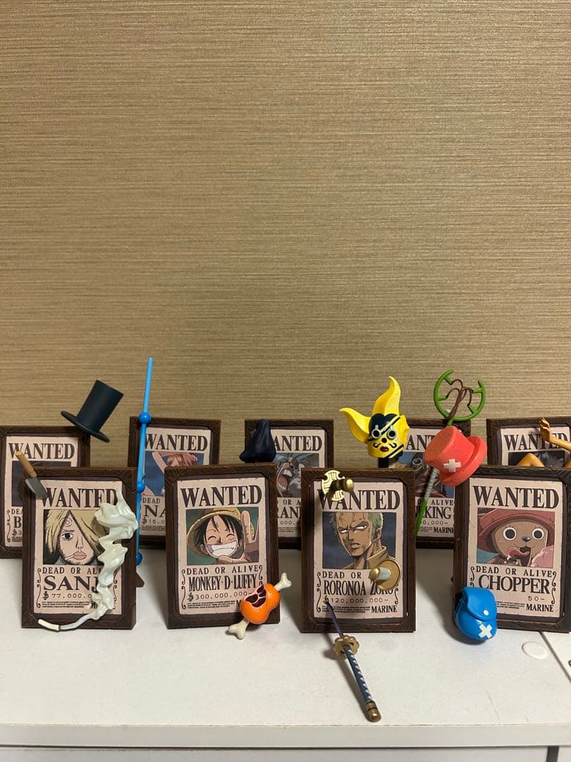 ワンピース　手配書フレームコレクションフィギュア　9種類