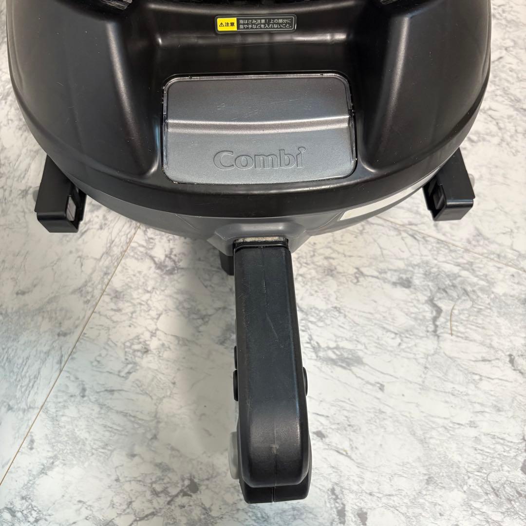 美品✨清潔✨付属品完備✨コンビ クルムーヴスマート エッグショック　ISOFIX